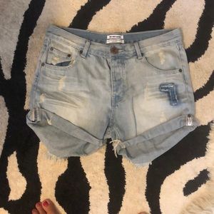 One teaspoon chargers